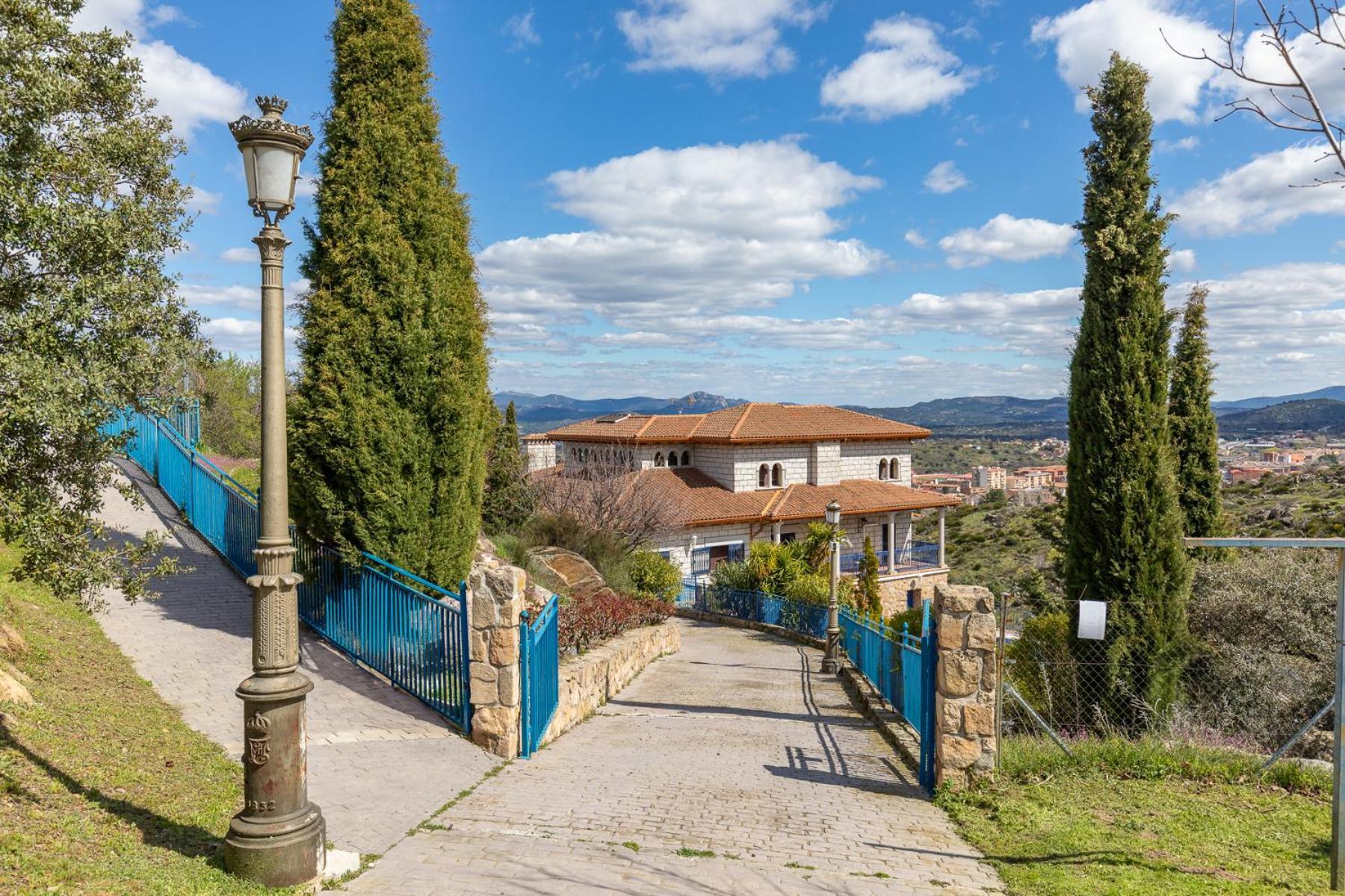 فيلا Mansion Con Jacuzzi A 40 Grados, Gran Piscina Y Padel إل تيمبلو المظهر الخارجي الصورة